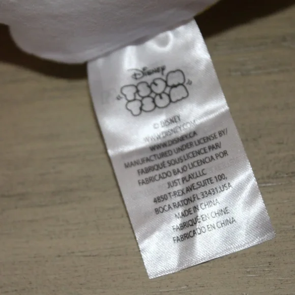 Disney Minnie Mouse Tsum Tsum Plush - Picture 4 of 8